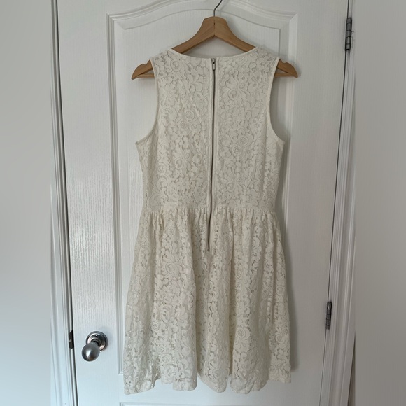 White Lace Classic A-Line Dress | size M | Twik by Simons - Picture 6 of 7